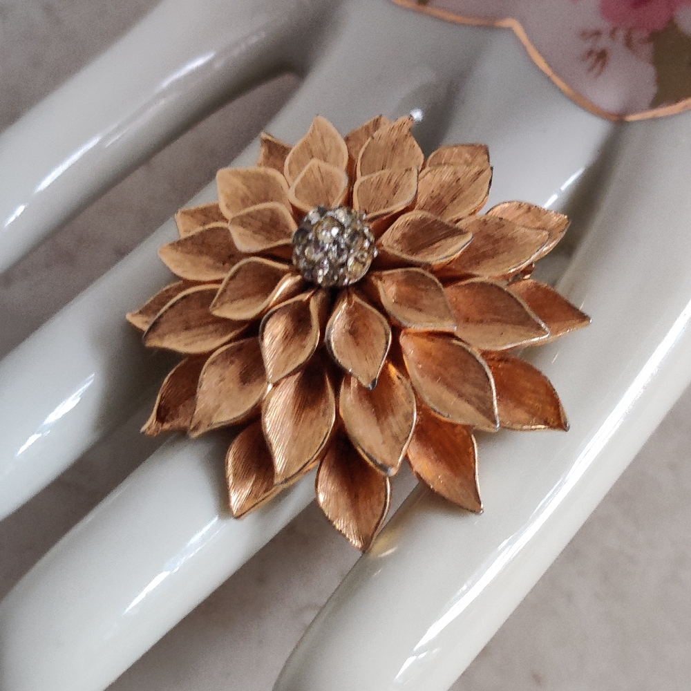 Vintage Boucher Dahlia Flower Brooch with Rhinestones Accent